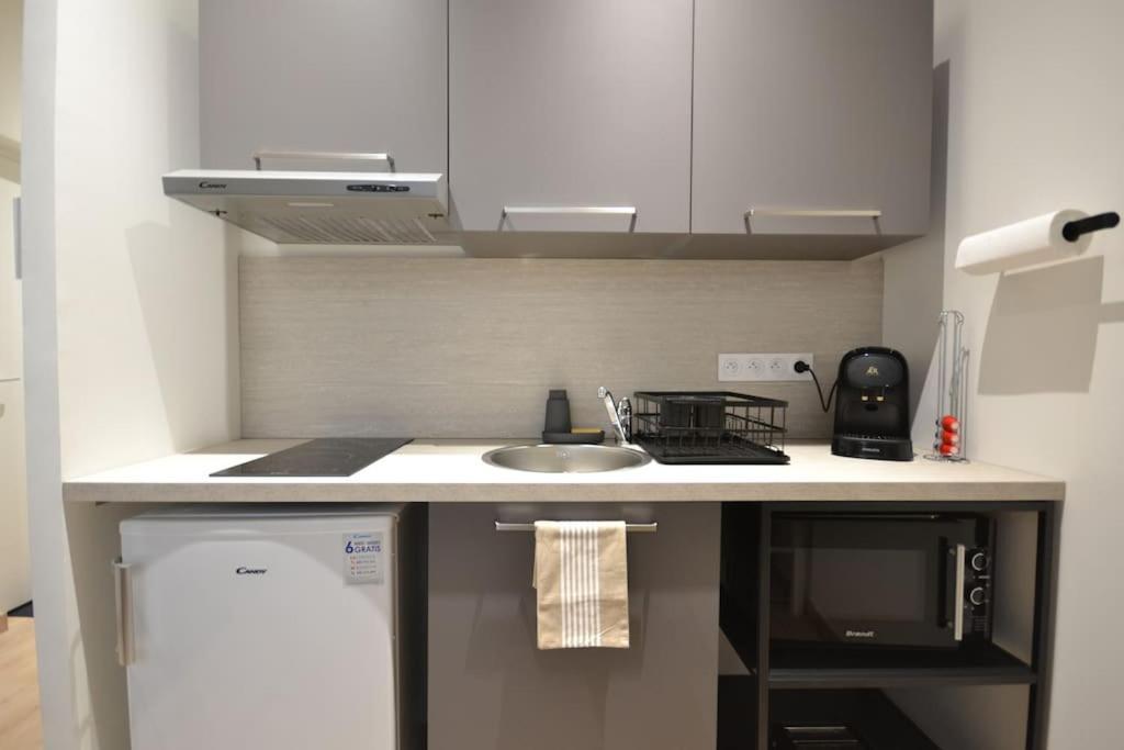 Studio En Residence Privee A Villeurbanne Luaran gambar